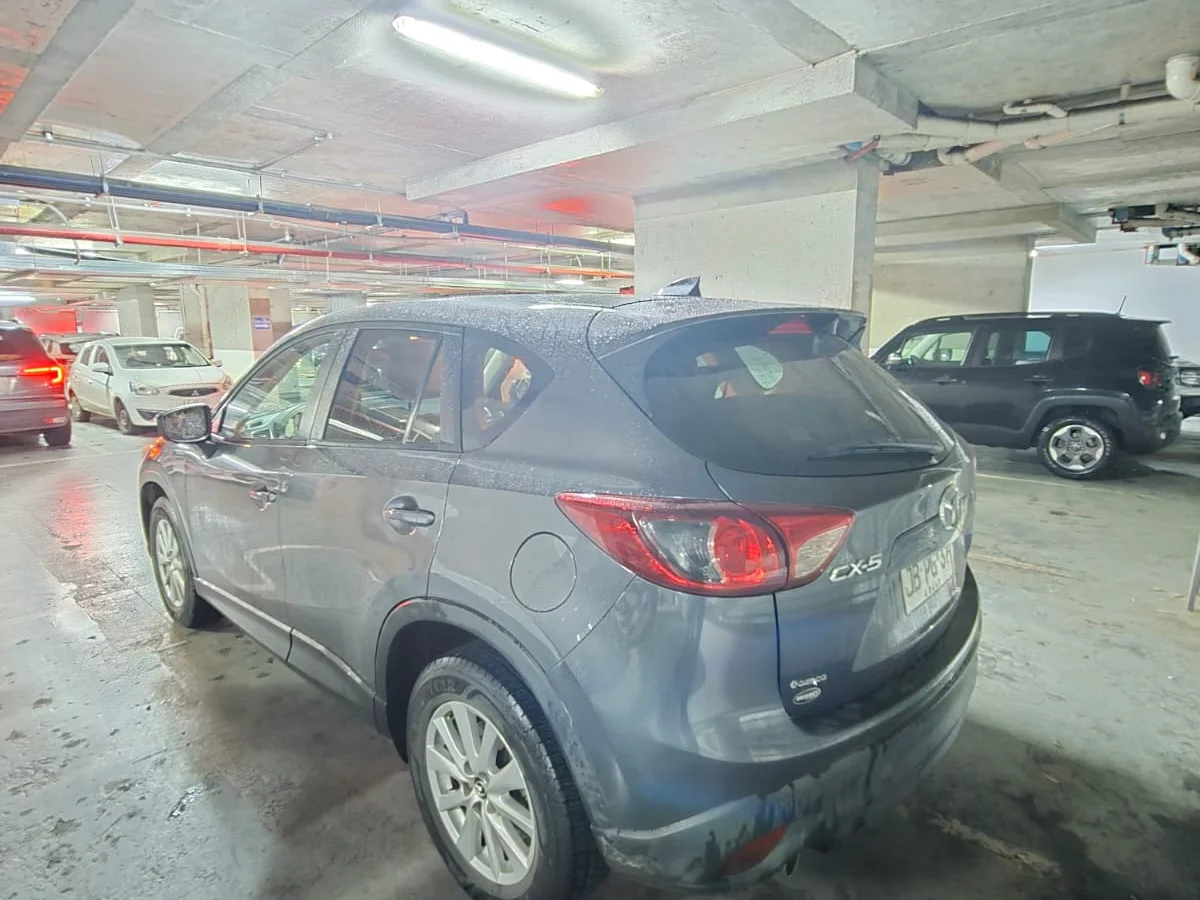 MAZDA Cx-5 2.0L AT R 4X2 año 2017 - Miniatura 3