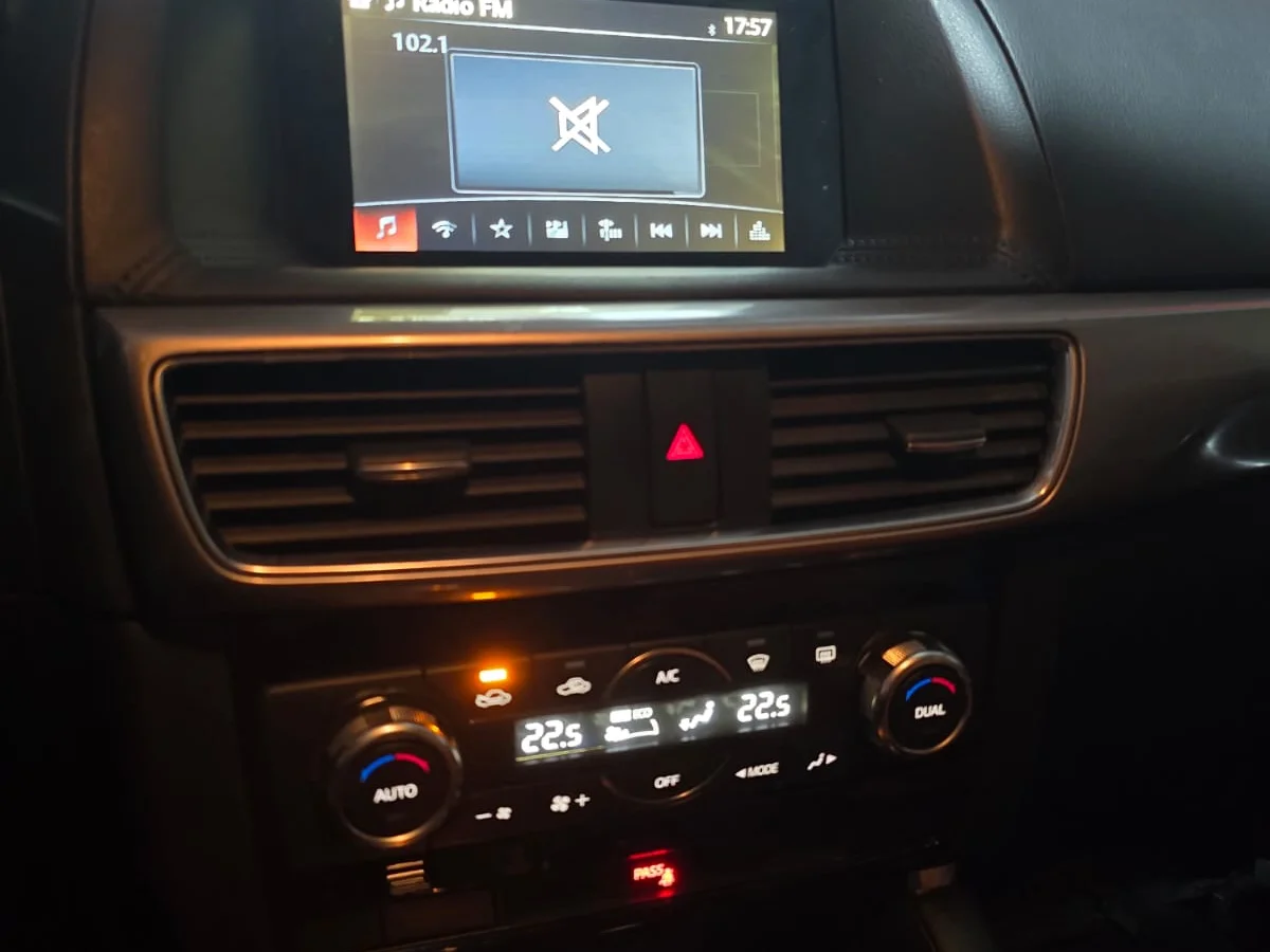 MAZDA Cx-5 2.0L AT R 4X2 año 2017 - Miniatura 9