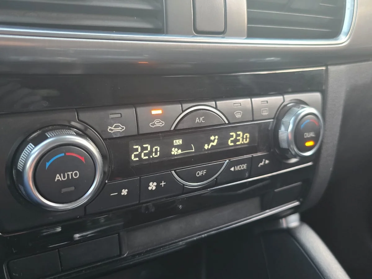 MAZDA Cx-5 2.0L AT R 4X2 año 2017 - Miniatura 19