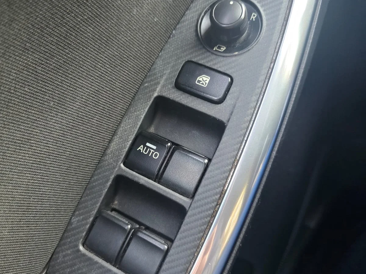 MAZDA Cx-5 2.0L AT R 4X2 año 2017 - Miniatura 21