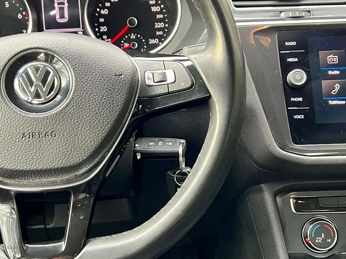 VOLKSWAGEN Tiguan TSI 1.4 AT COMFORTLINE 5p año 2019 - Miniatura 13