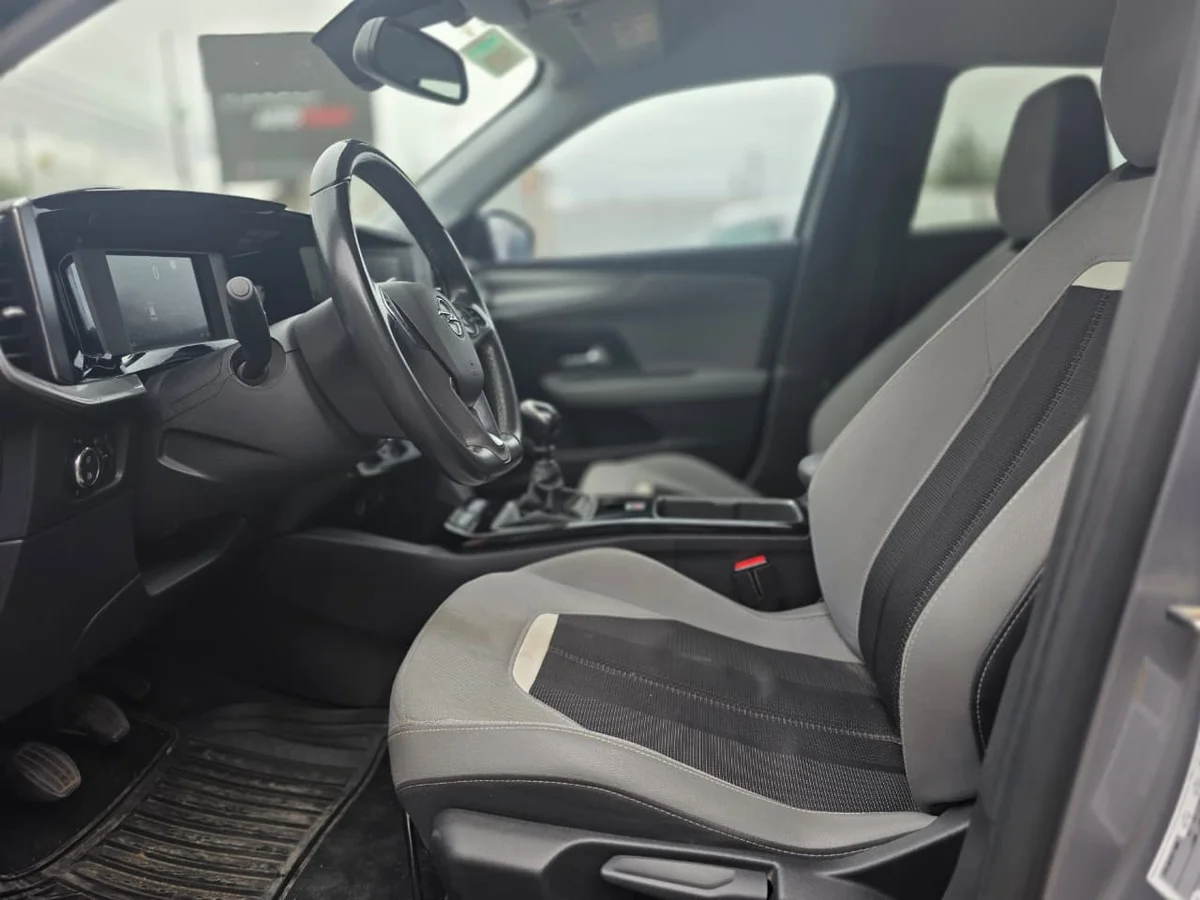 Opel Mokka — foto 7 de 12