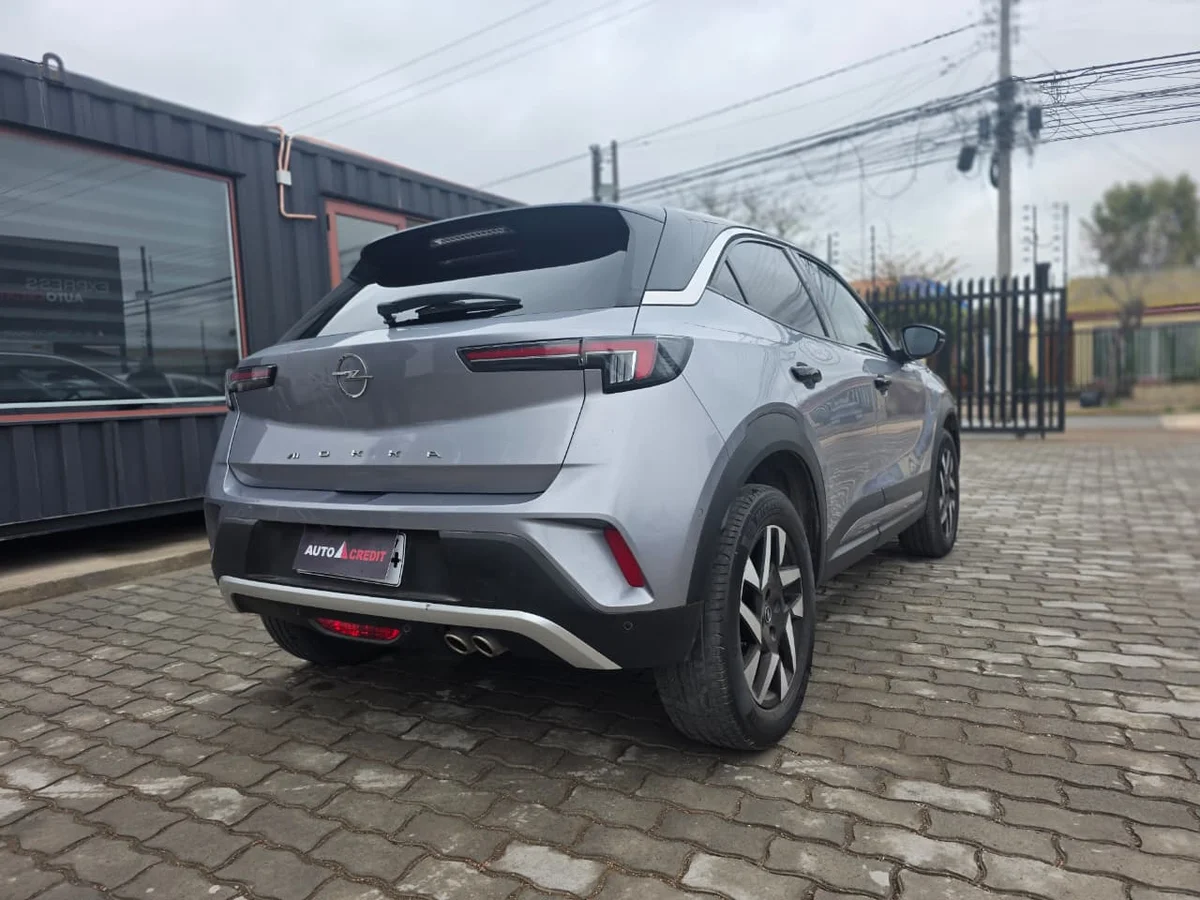 Opel Mokka — foto 10 de 12