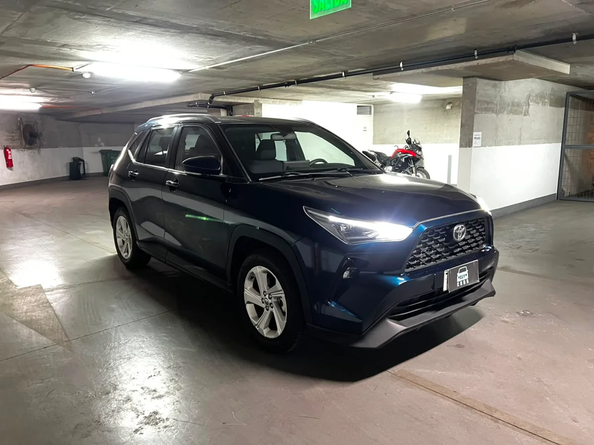 Toyota Yaris Cross 1.5L XI MT5 2024 pérdida asimilada robo - Miniatura 19