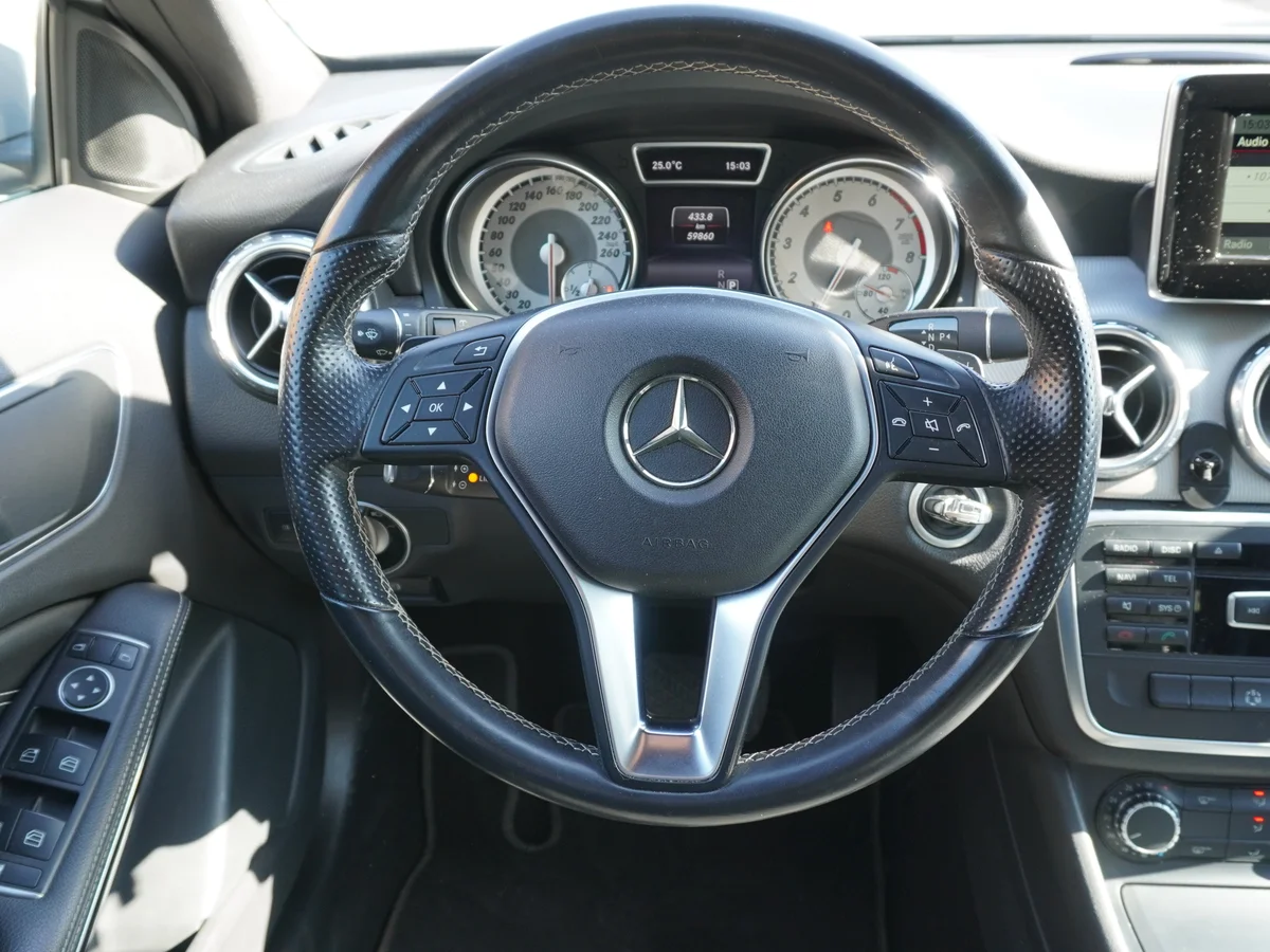 Mercedes Benz GLA 200 1.6 AT año 2016 miniatura 22