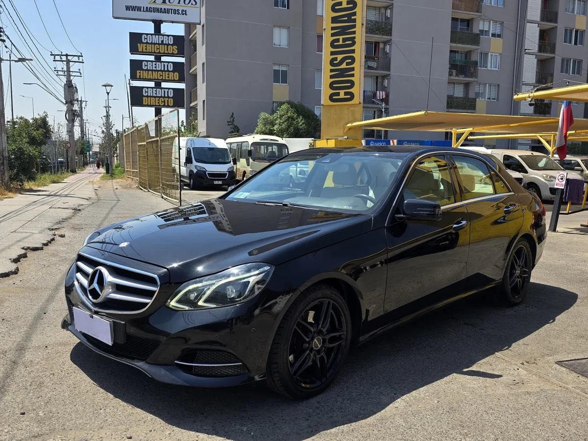 Mercedes-Benz E220 Cdi2.1 Blue Efficiency Diesel 4X2 At 4P — foto 3 de 16