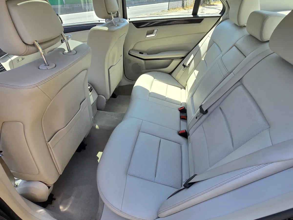 Mercedes-Benz E220 Cdi2.1 Blue Efficiency Diesel 4X2 At 4P — foto 15 de 16
