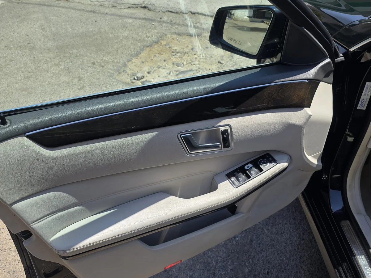 Mercedes-Benz E220 Cdi2.1 Blue Efficiency Diesel 4X2 At 4P — foto 16 de 16