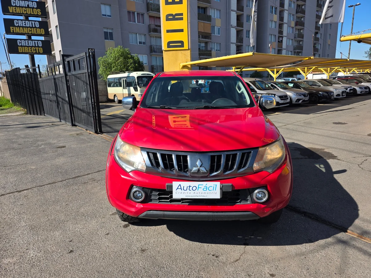 Mitsubishi L200 Katana — foto 2 de 13