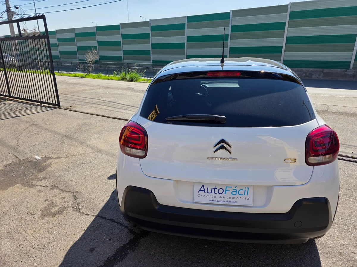 Citroën C3 Blue Hdi1.5 Bluehdi 100 S&S Live — foto 13 de 14