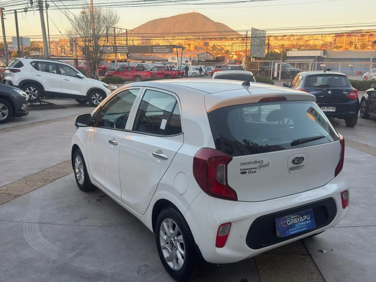 KIA Morning — foto 4 de 10