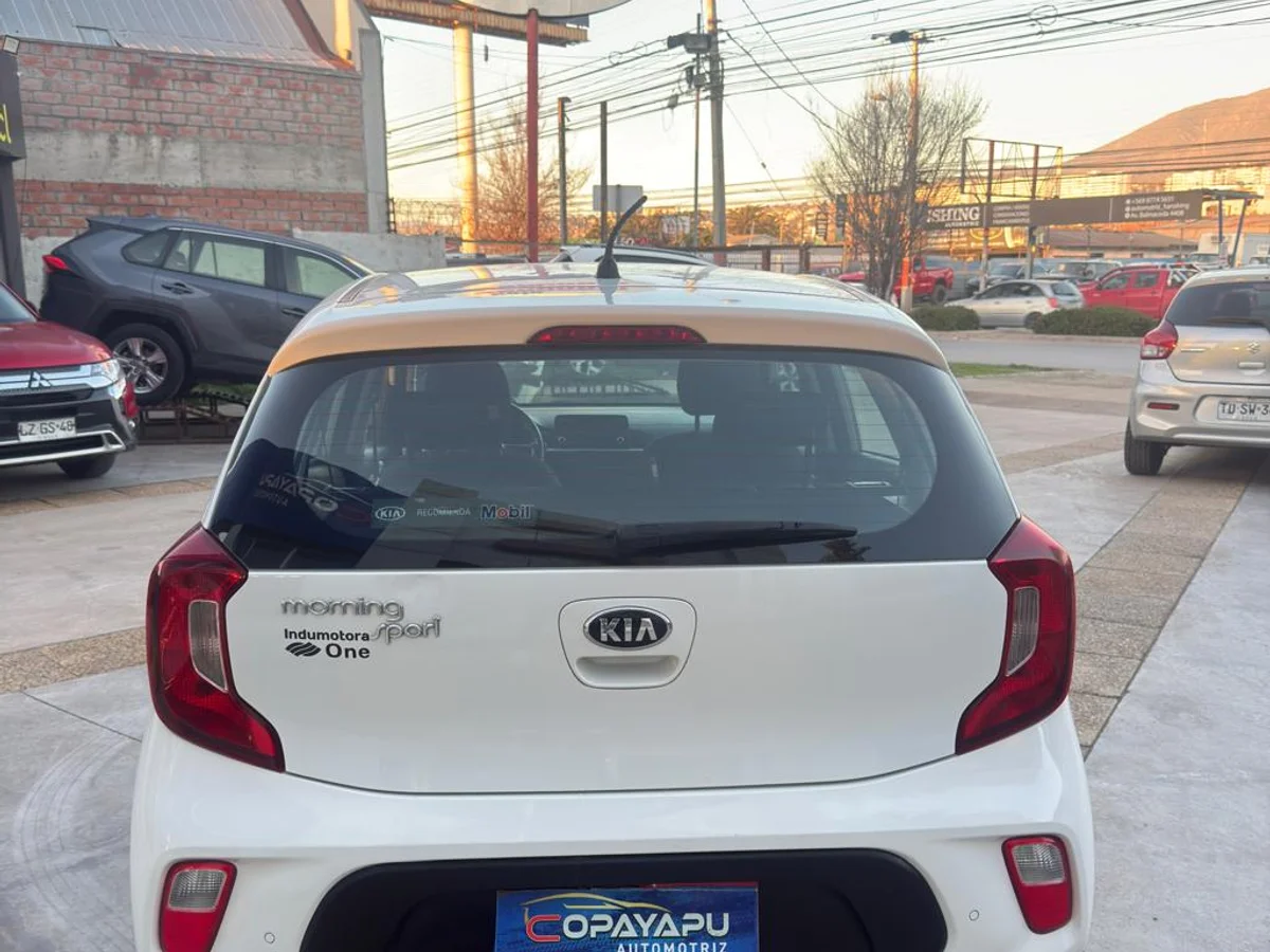 KIA Morning — foto 6 de 10