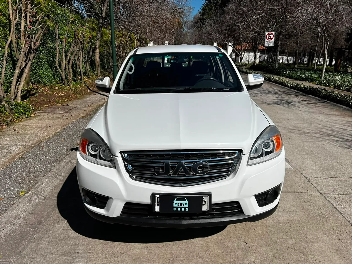 JAC T6 CE 2.0L MT AÑO 2022 - Miniatura 2