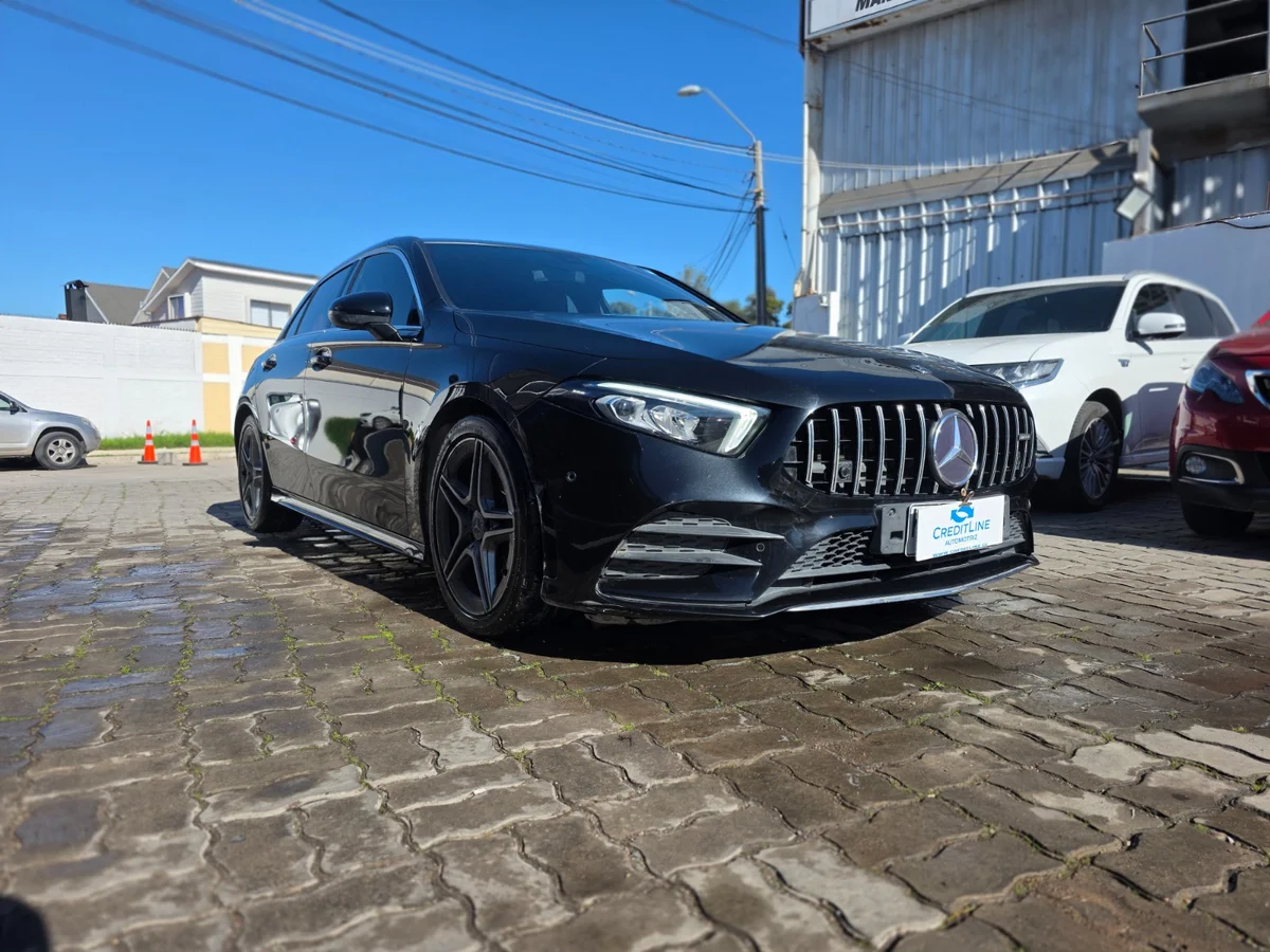 Mercedes-Benz A200 — foto 2 de 10