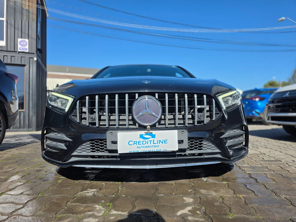 Mercedes-Benz A200 — foto 3 de 10