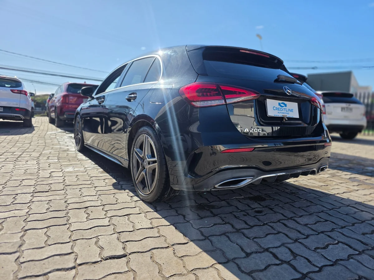 Mercedes-Benz A200 — foto 4 de 10
