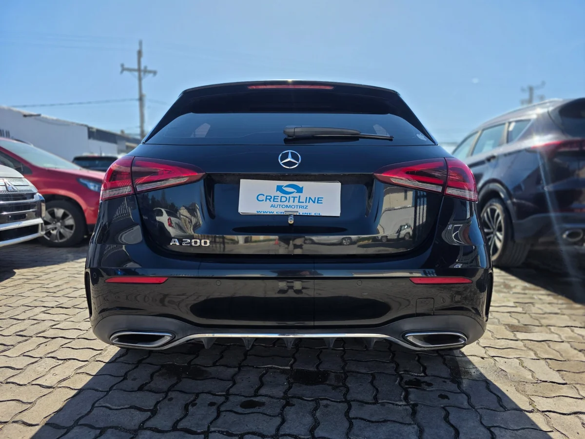 Mercedes-Benz A200 — foto 6 de 10