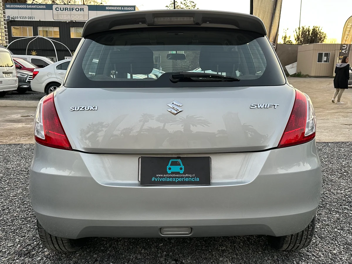 SUZUKI Swift GL 1.2 AUT 2015 - Miniatura 5