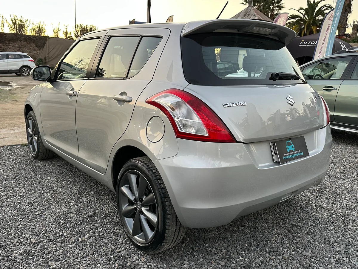 SUZUKI Swift GL 1.2 AUT 2015 - Miniatura 7