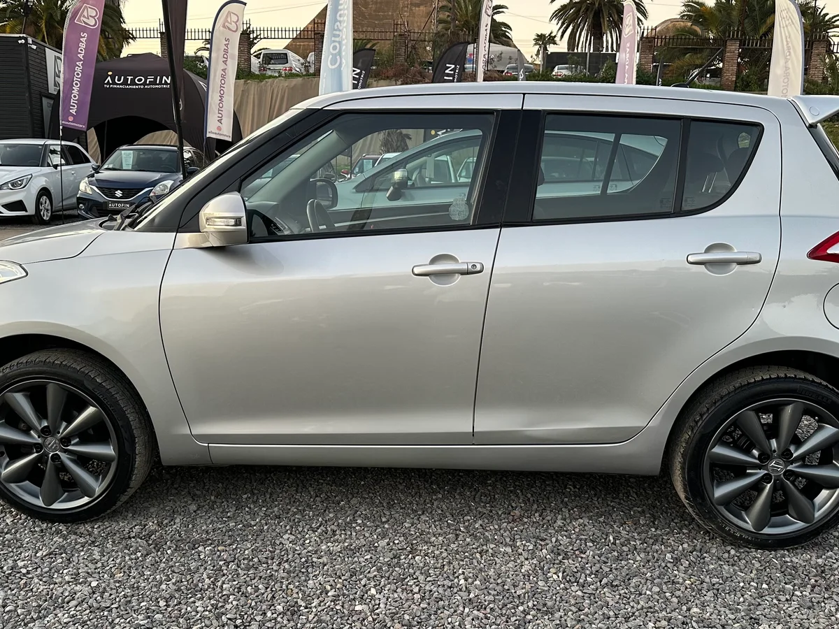 SUZUKI Swift GL 1.2 AUT 2015 - Miniatura 8
