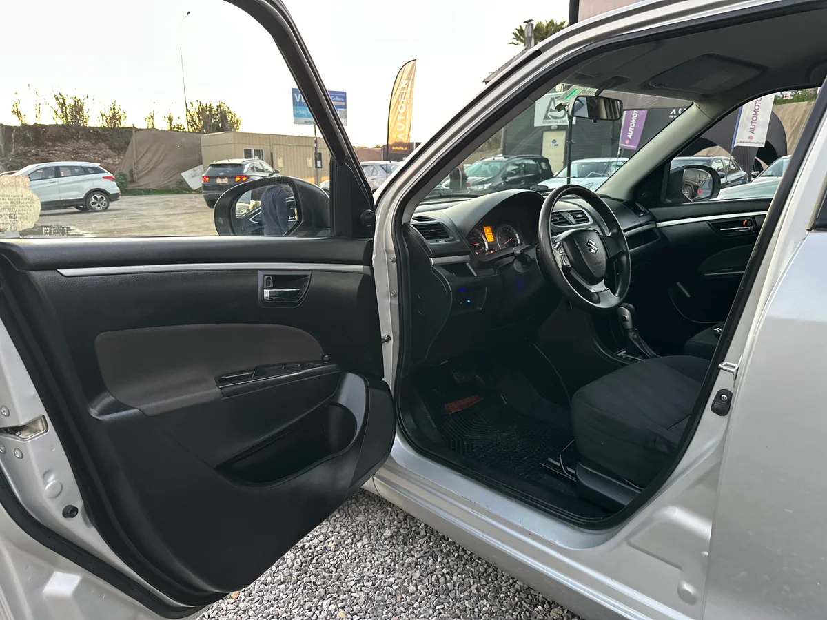 SUZUKI Swift GL 1.2 AUT 2015 - Miniatura 11