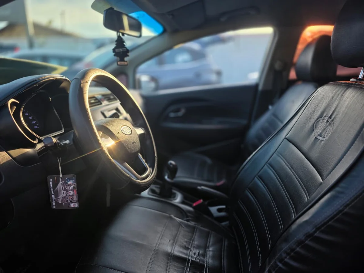 KIA Rio5 — foto 7 de 11