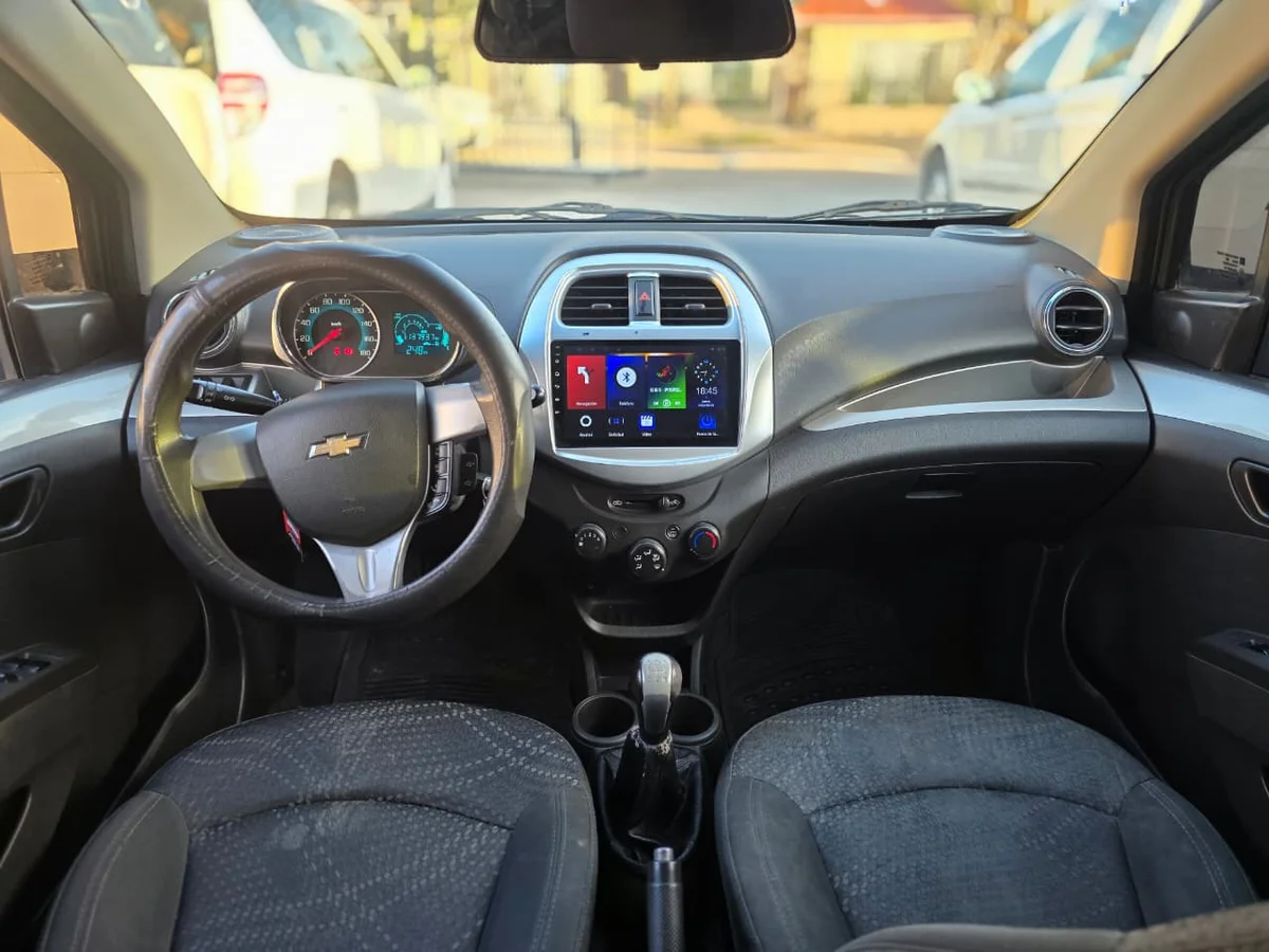 Chevrolet Spark Gt — foto 3 de 10