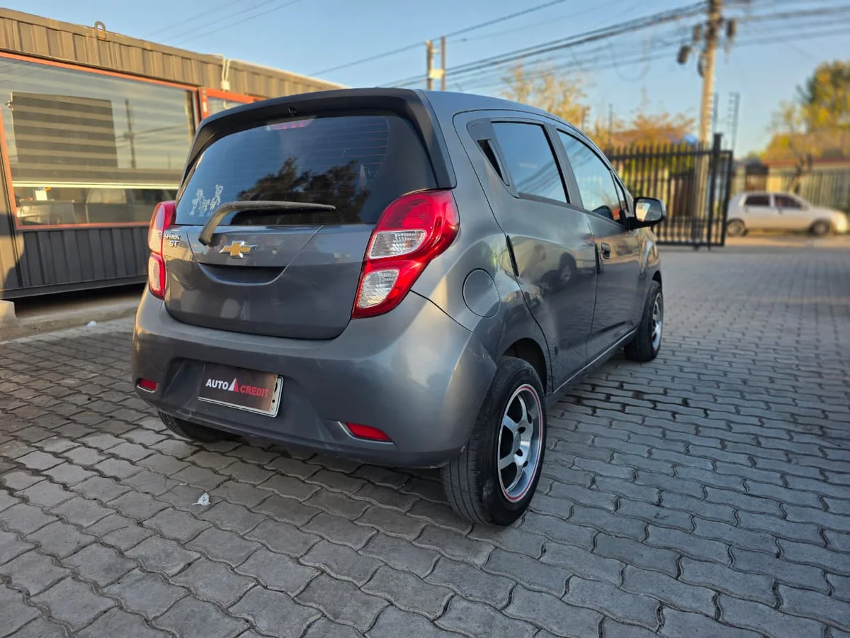 Chevrolet Spark Gt — foto 5 de 10