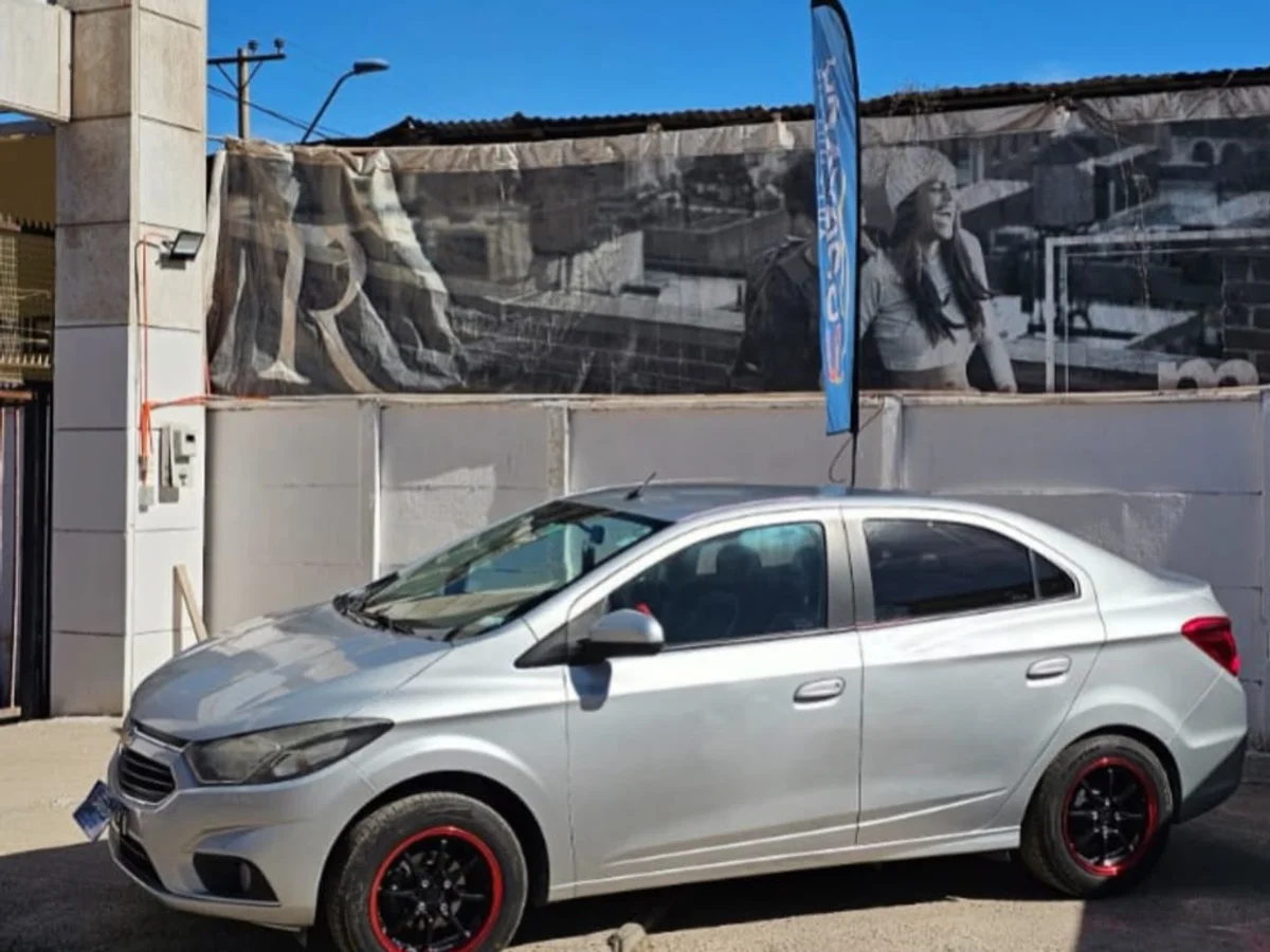Chevrolet Prisma — foto 2 de 6