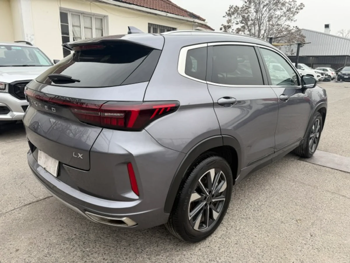 EXEED LX 1.5 ADVANC 2024