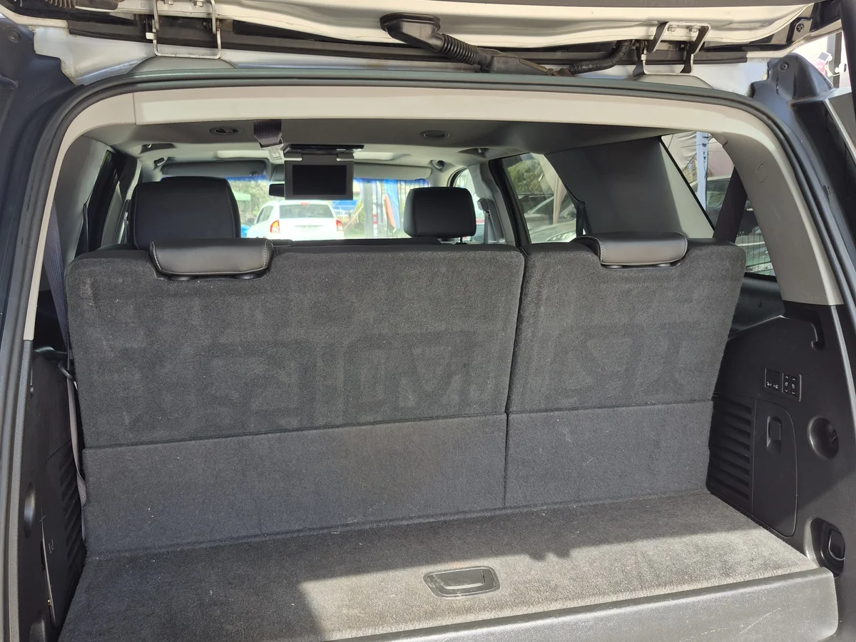 Chevrolet Tahoe — foto 7 de 11