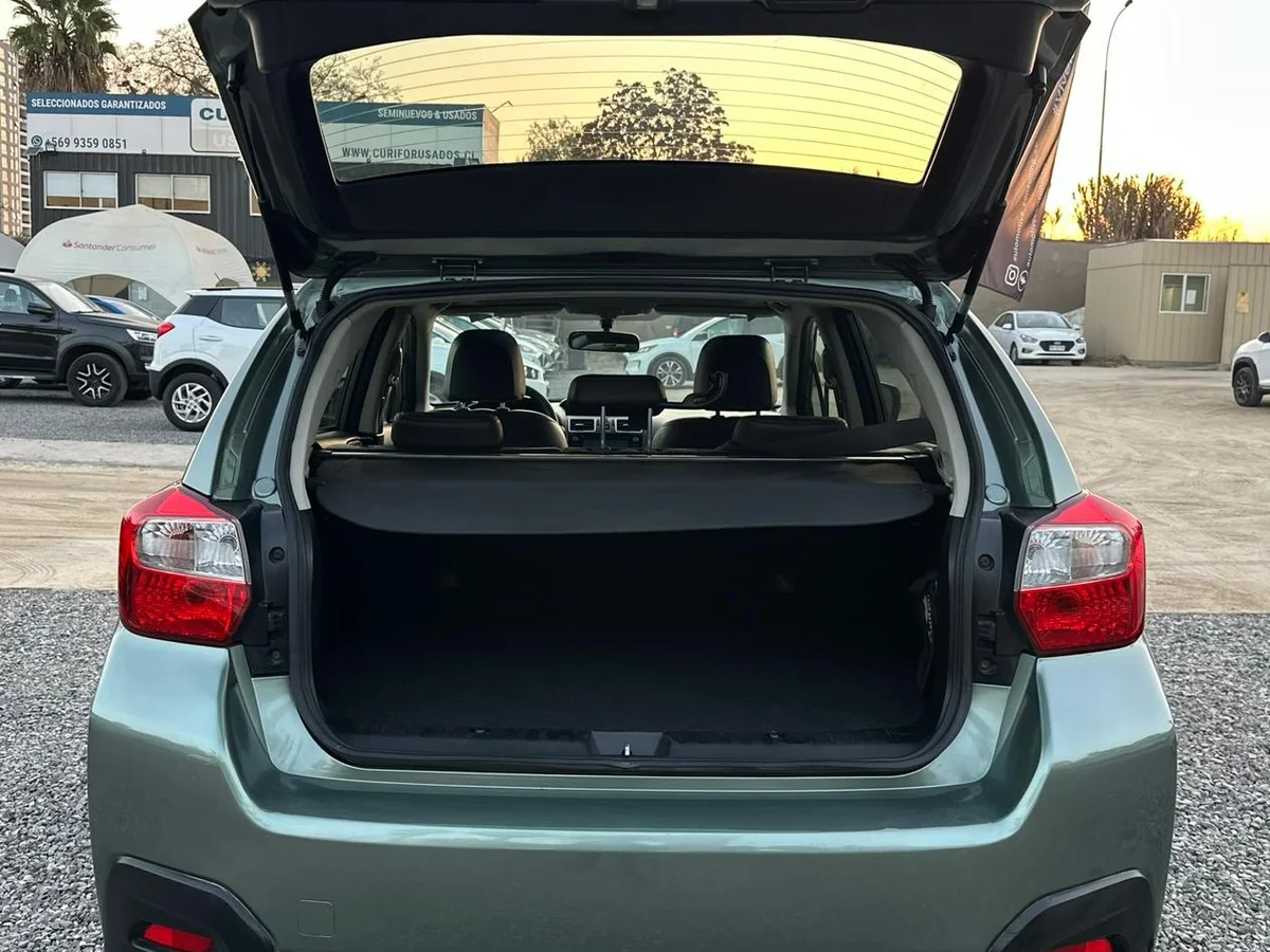 SUBARU 2.0I CVT AWD LIMITED UNICO DUEÑO 2015 - Miniatura 3
