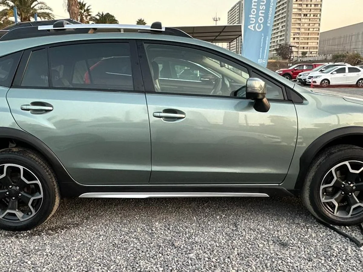 SUBARU 2.0I CVT AWD LIMITED UNICO DUEÑO 2015 - Miniatura 16
