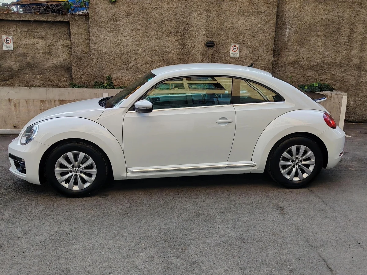 VOLKSWAGEN Beetle 1.4 DESIGN 4X2 HB AT 3P 2017