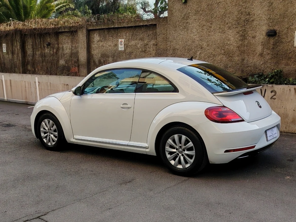 VOLKSWAGEN Beetle 1.4 DESIGN 4X2 HB AT 3P 2017