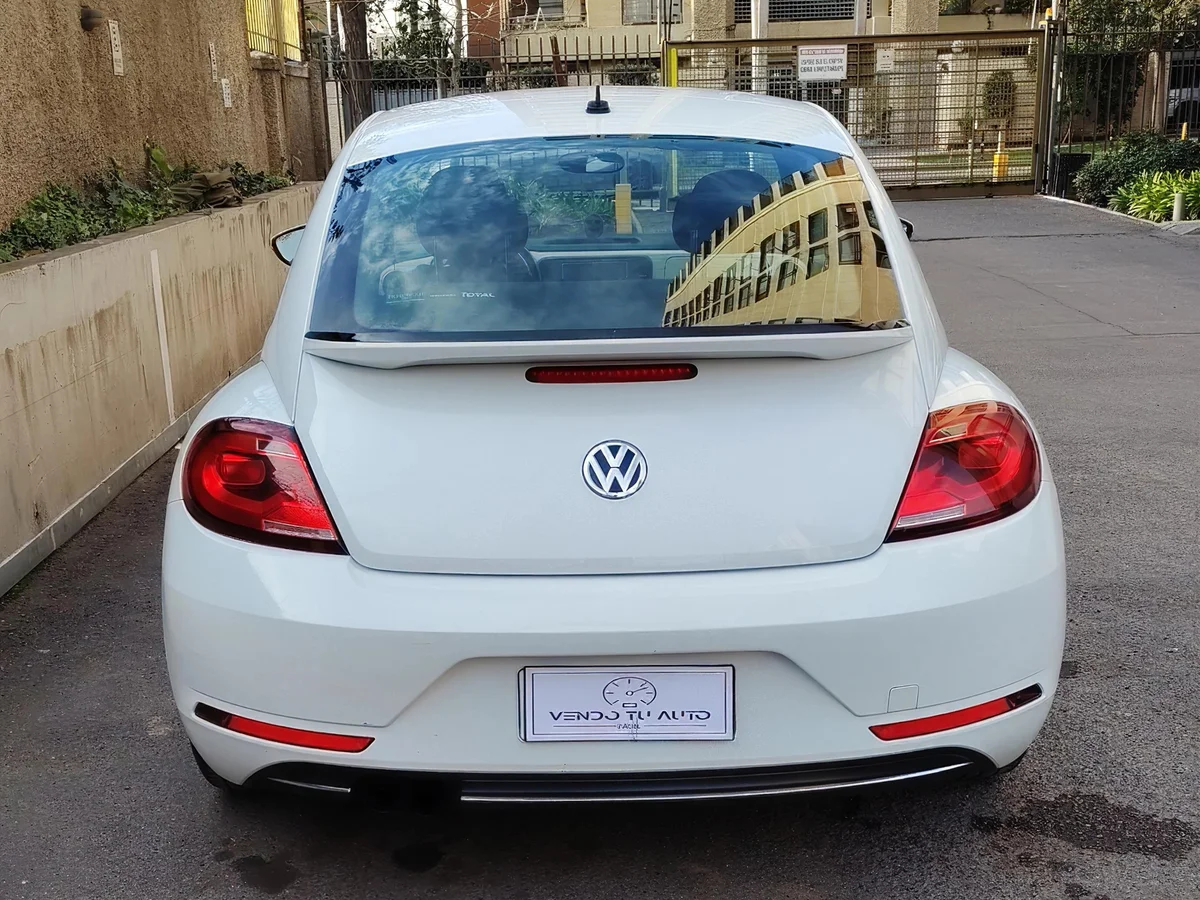 VOLKSWAGEN Beetle 1.4 DESIGN 4X2 HB AT 3P 2017 - Miniatura 8