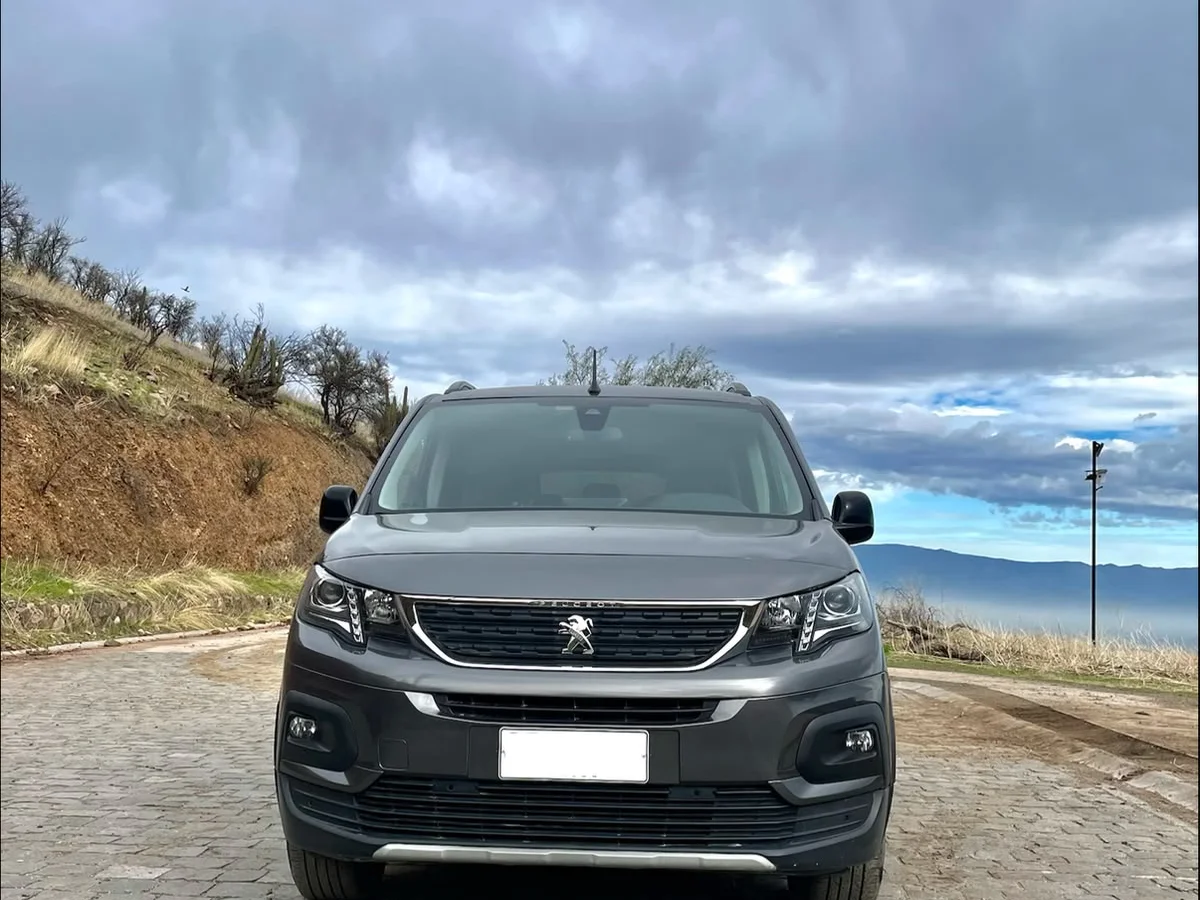 PEUGEOT Rifter BLUEHDI 130 1.5 AT 2023