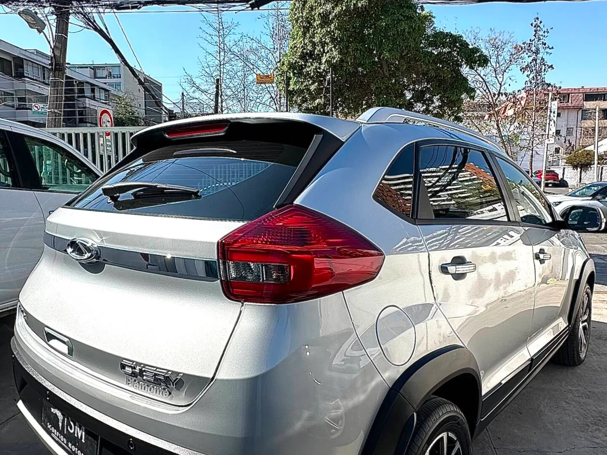 Chery Tiggo 2 — foto 5 de 15