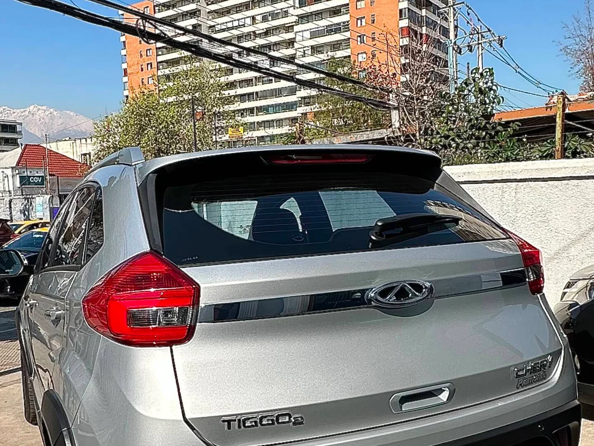 Chery Tiggo 2 — foto 7 de 15