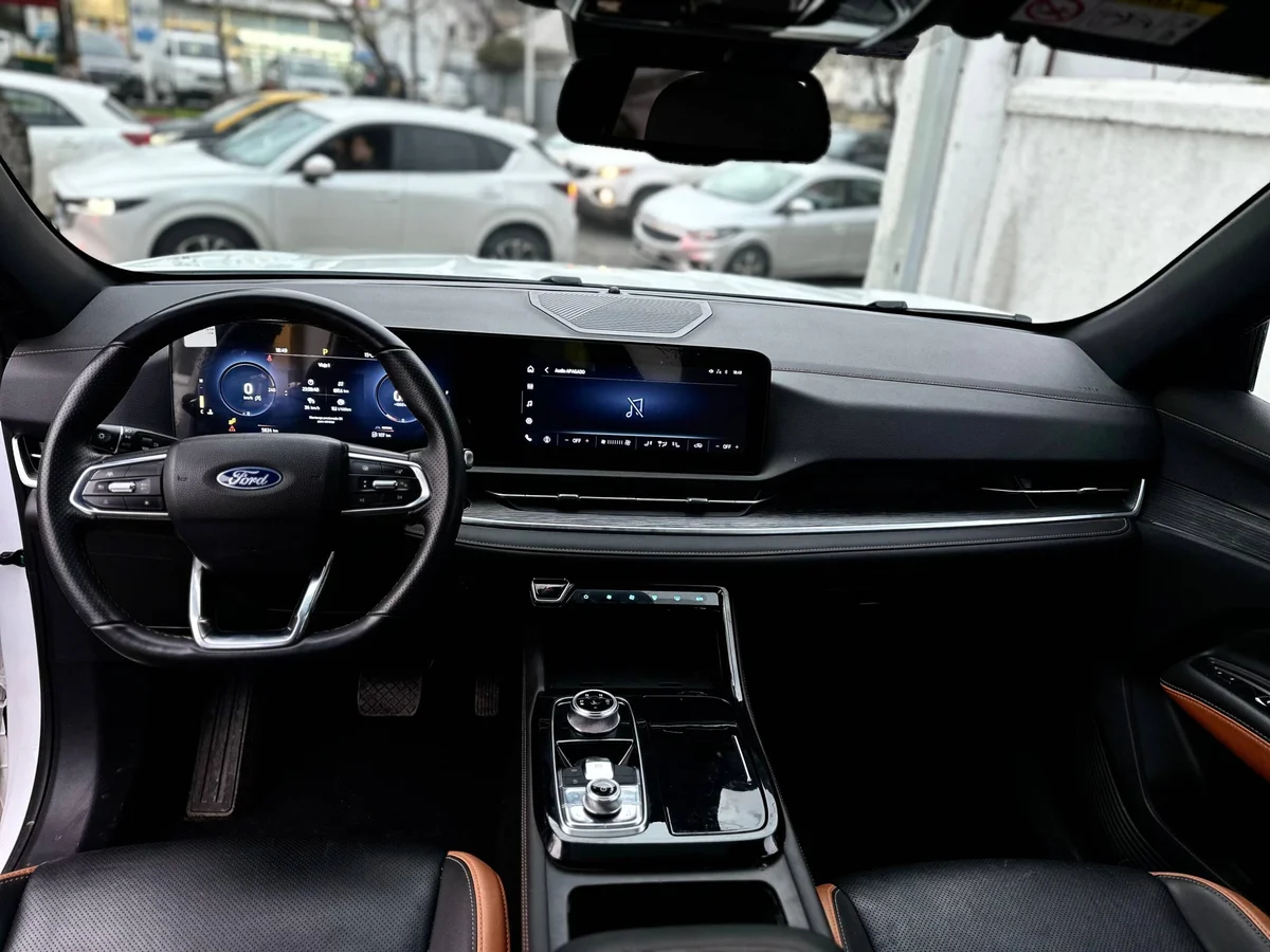 Ford Territory Titanium 4X2 1.5 Aut — foto 4 de 20
