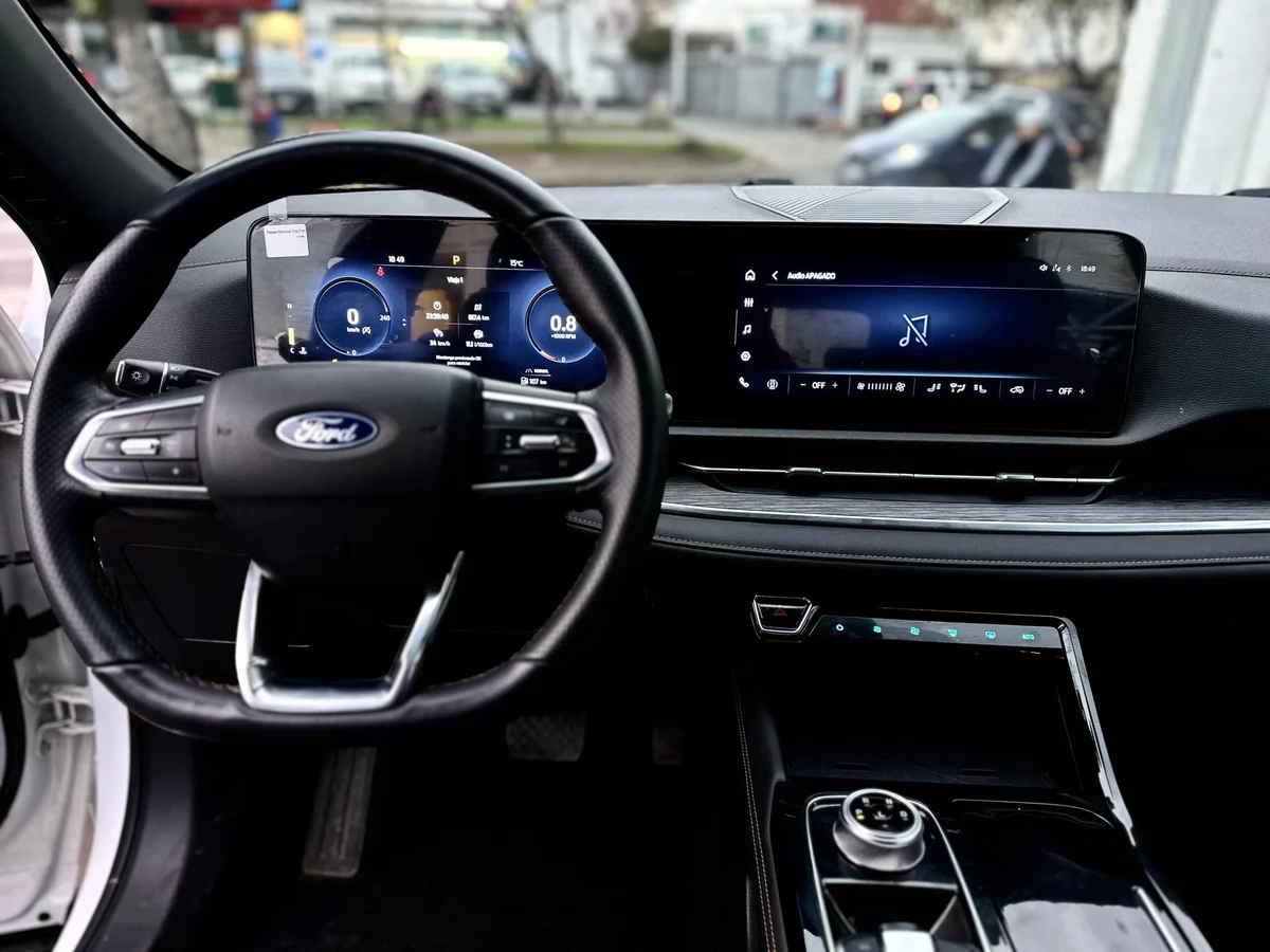 Ford Territory Titanium 4X2 1.5 Aut — foto 6 de 20