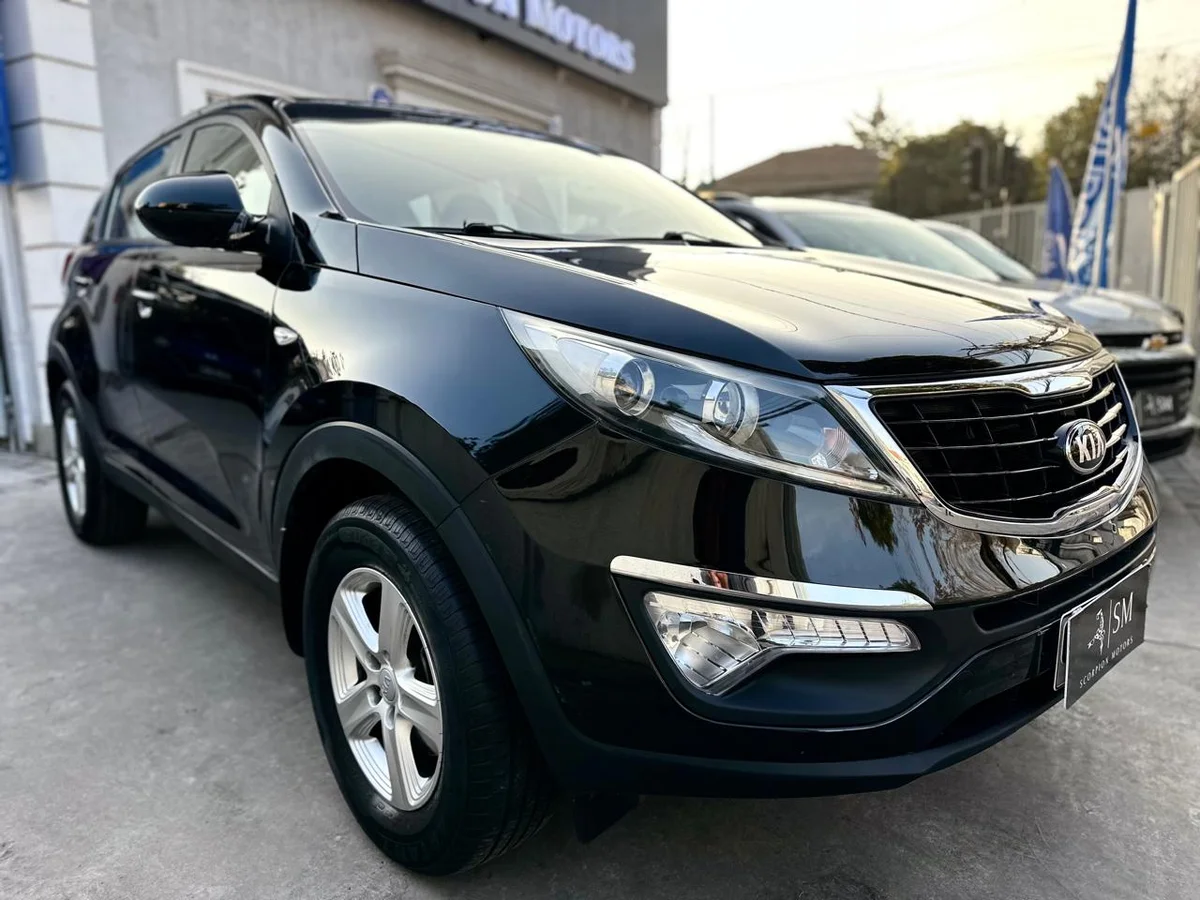 KIA Sportage Lx — foto 9 de 19