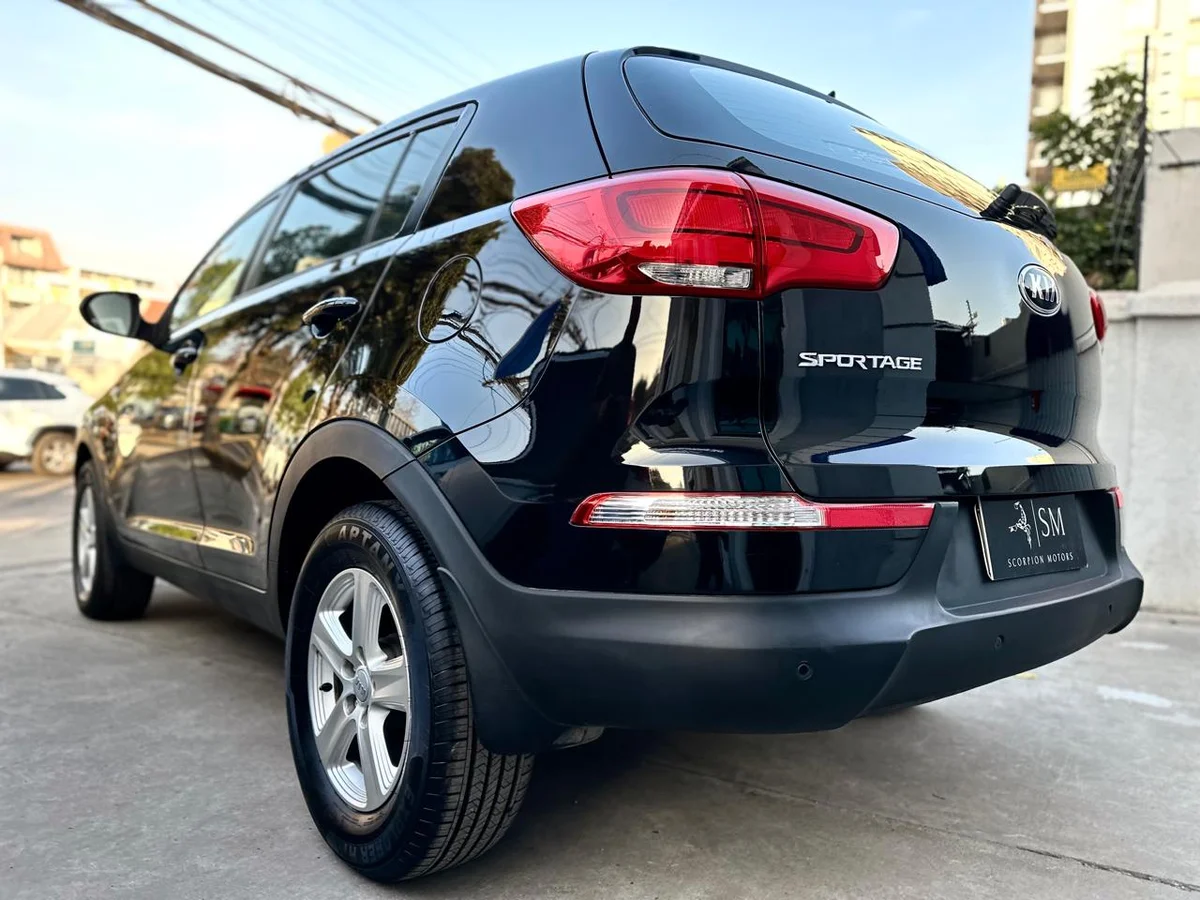 KIA Sportage Lx — foto 6 de 19