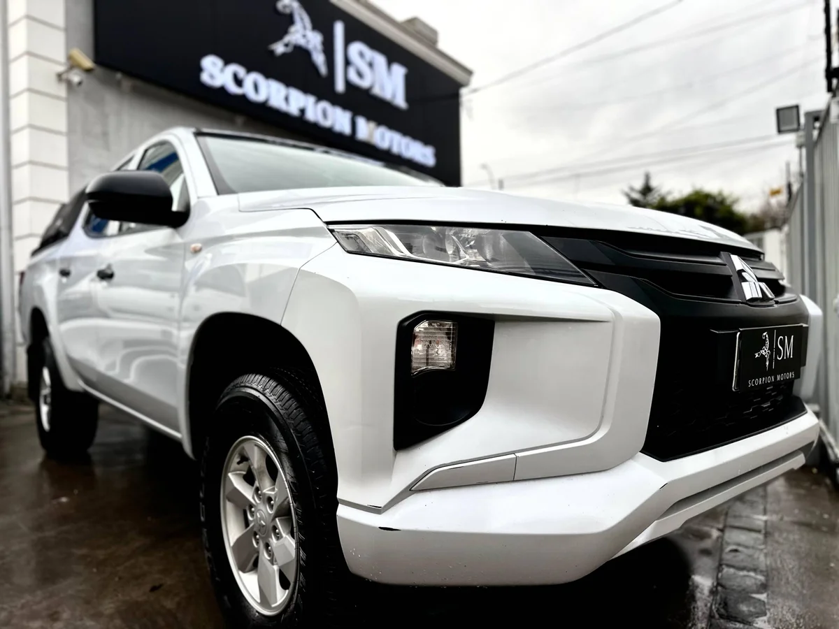 Mitsubishi L200 Work Cr Wf — foto 2 de 15