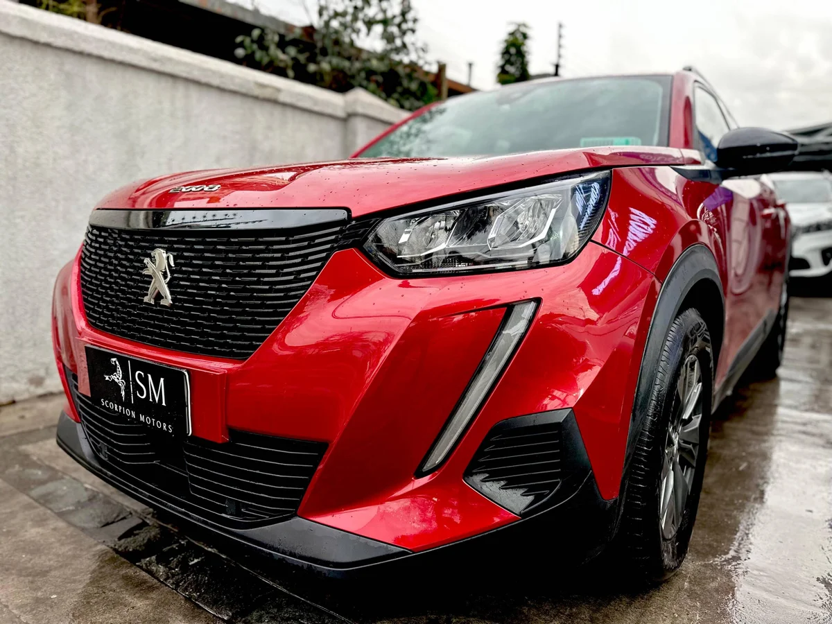 Peugeot 2008 Puretech 130 — foto 3 de 15