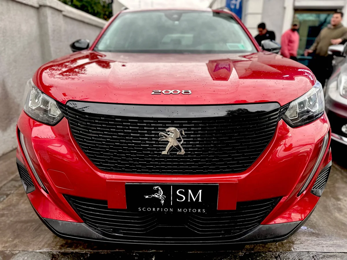 Peugeot 2008 Puretech 130 — foto 13 de 15