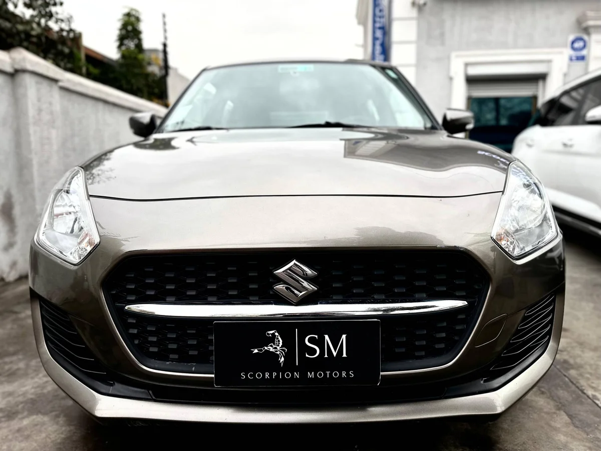 Suzuki Swift — foto 3 de 10