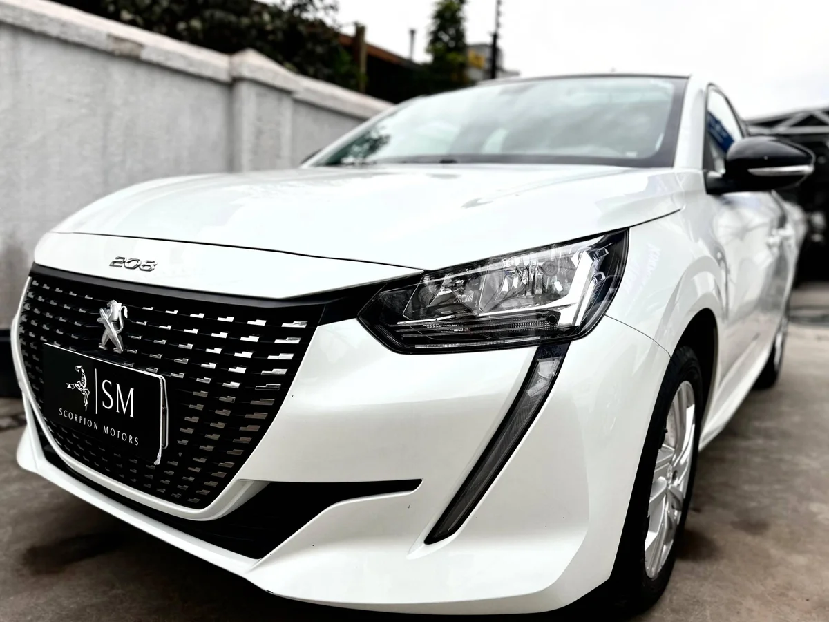 Peugeot 208 Style Puretech 75 — foto 8 de 17