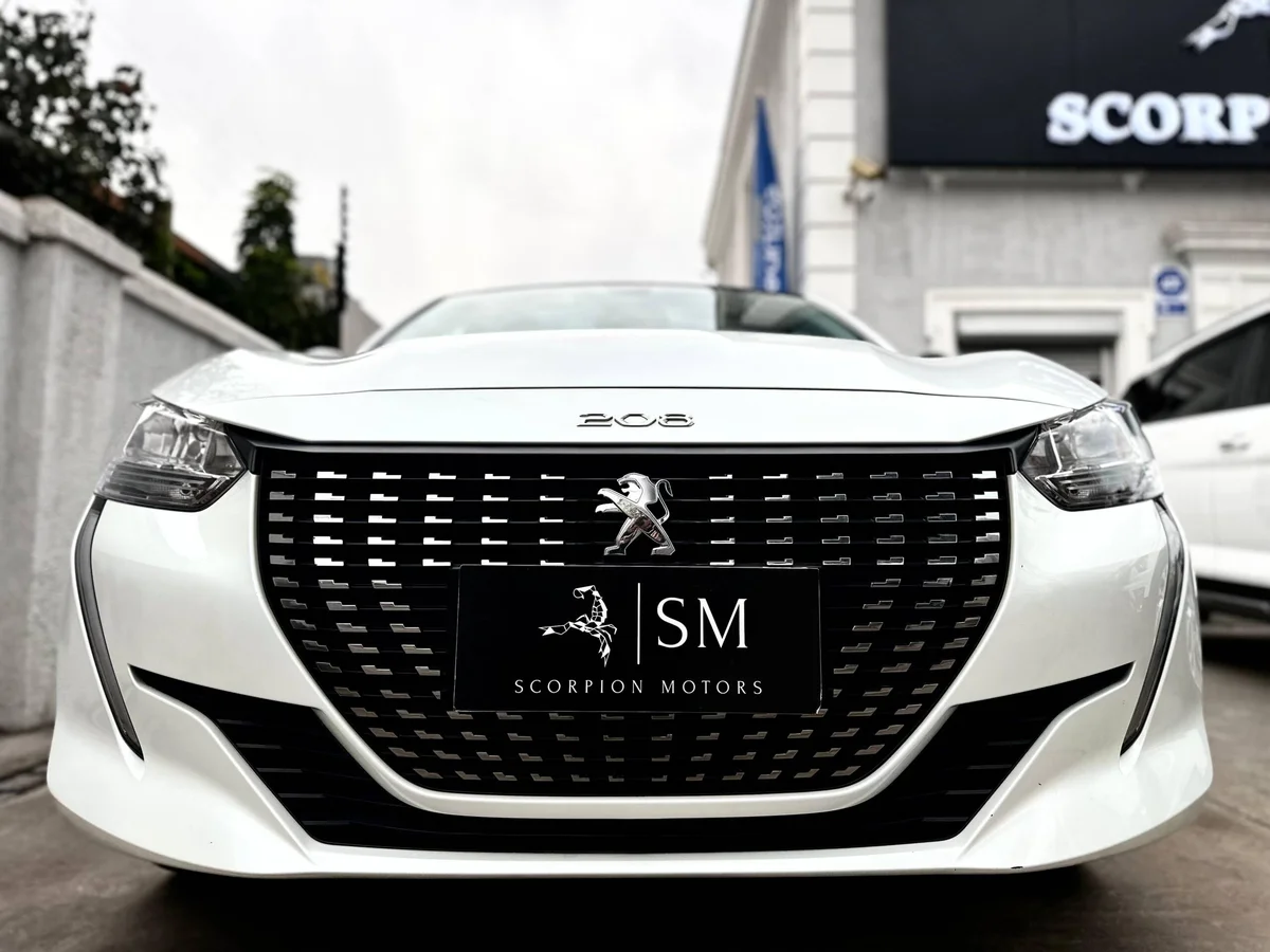 Peugeot 208 Style Puretech 75 — foto 15 de 17