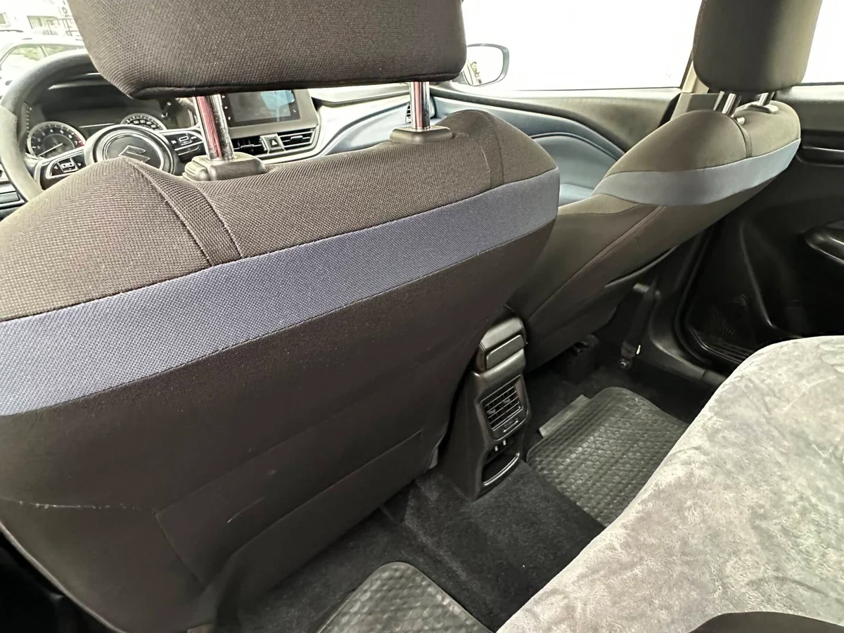 Suzuki New Baleno 1.5 Hb — foto 9 de 19